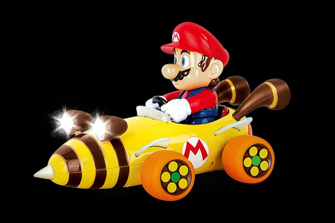 Product image of Carrera RC 2.4GHz Mario Kart™ Bumble V, Mario